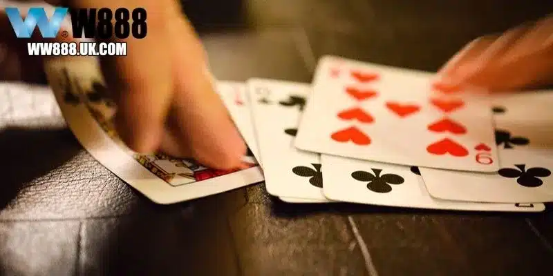 Tổng hợp những bí quyết chơi phỏm hữu ích nhất 2025